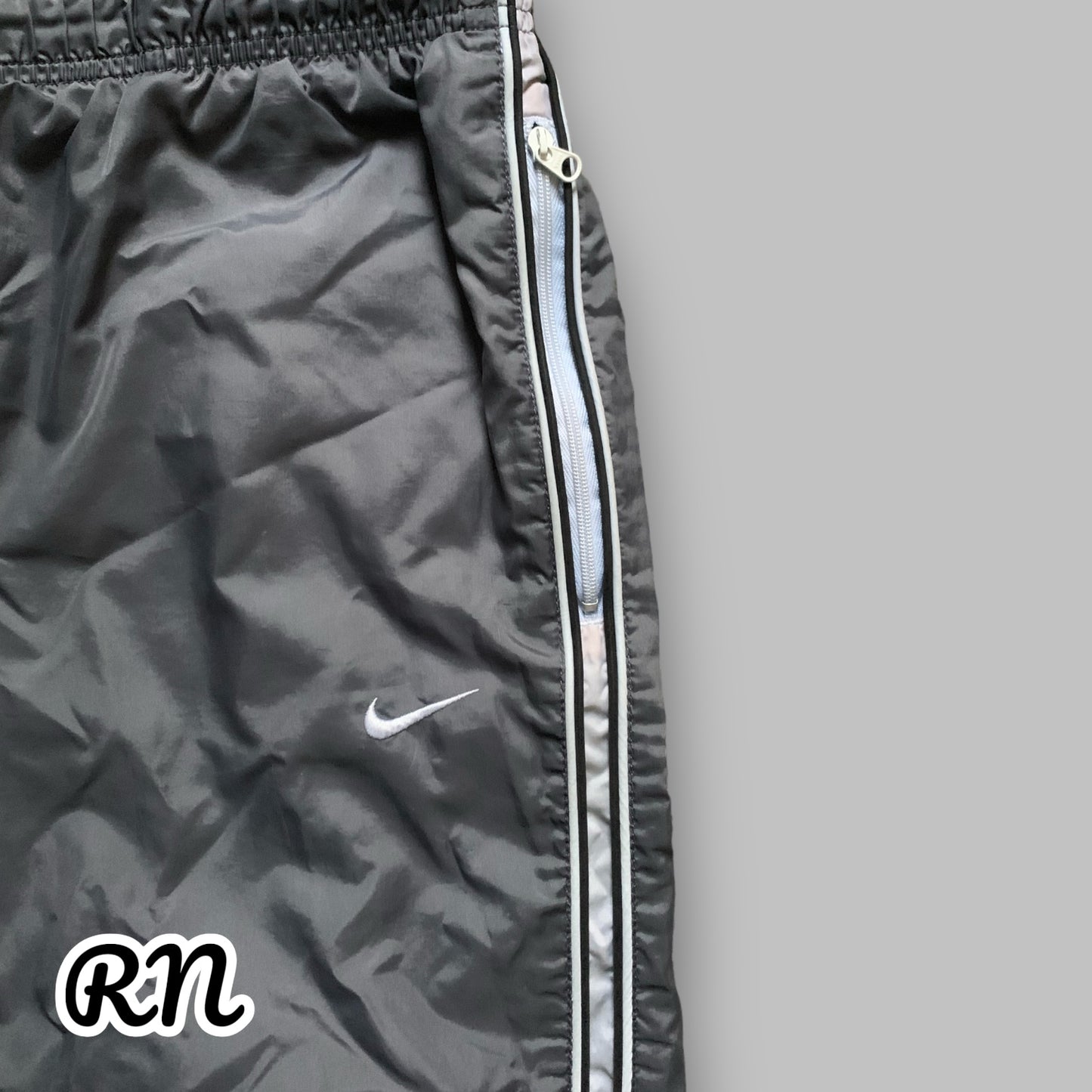 NIKE vintage trackpants